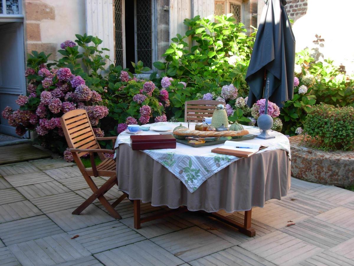 La Maison Xviiie 물랭 외부 사진